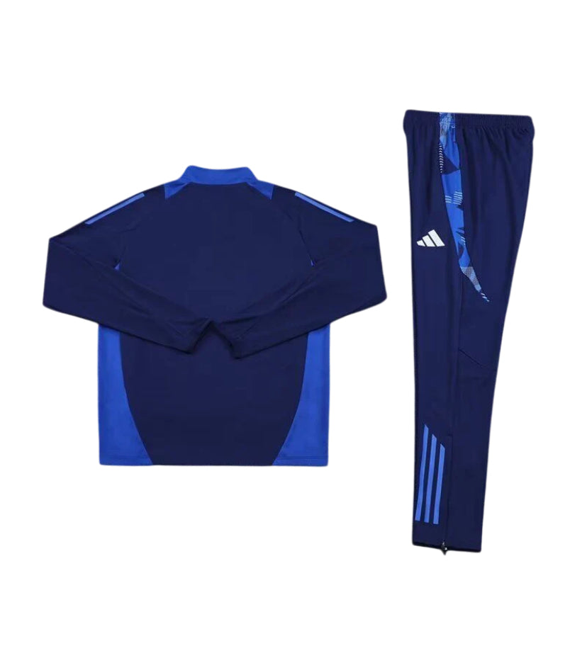 Al-Nassr 24/25 suit