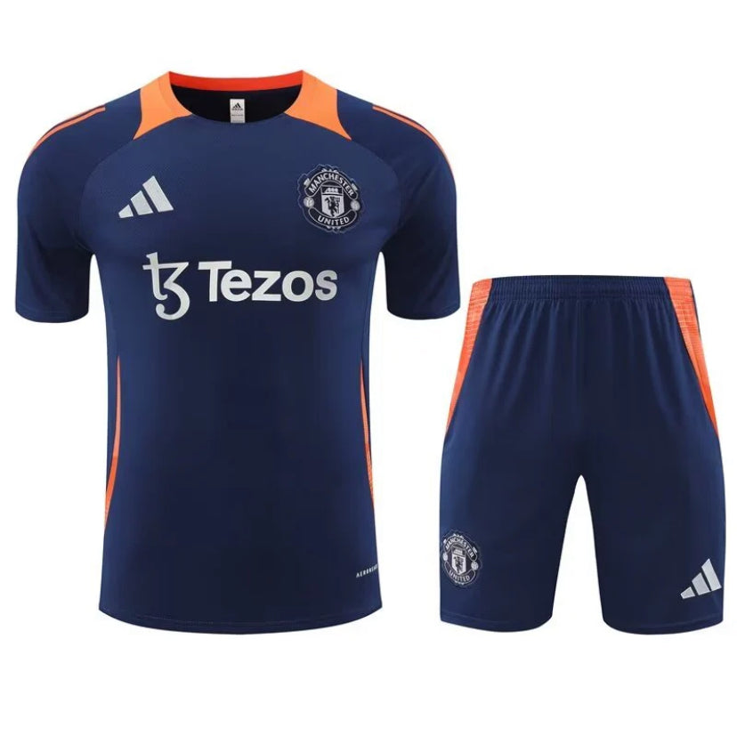 Manchester United Training Kit 24/25