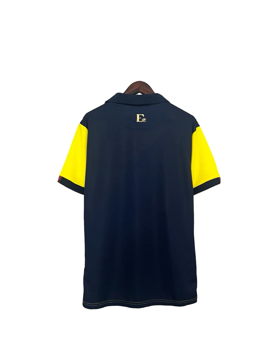 Ecuador Home 24/25