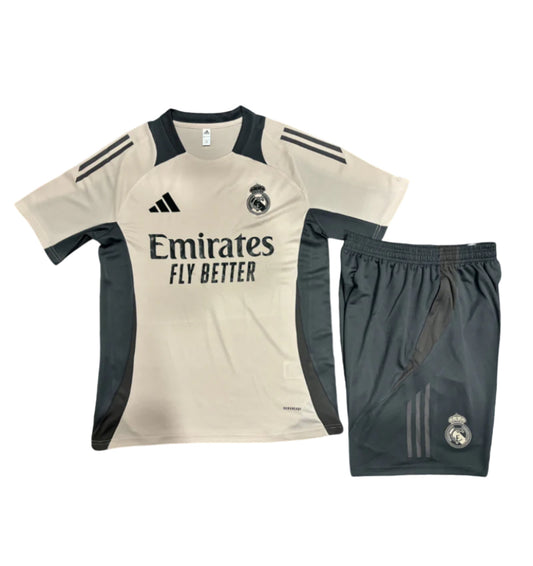 Kit de entrenamiento del Real Madrid 24/25