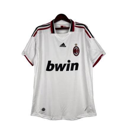 Milan 09/10