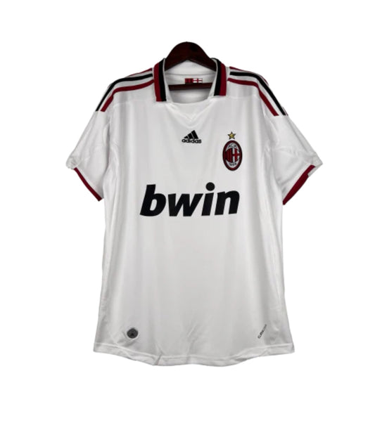 Milan 09/10
