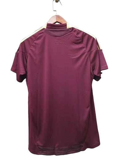 Lione Away 10/11