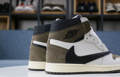 Travis Scott x Air Jordan 1