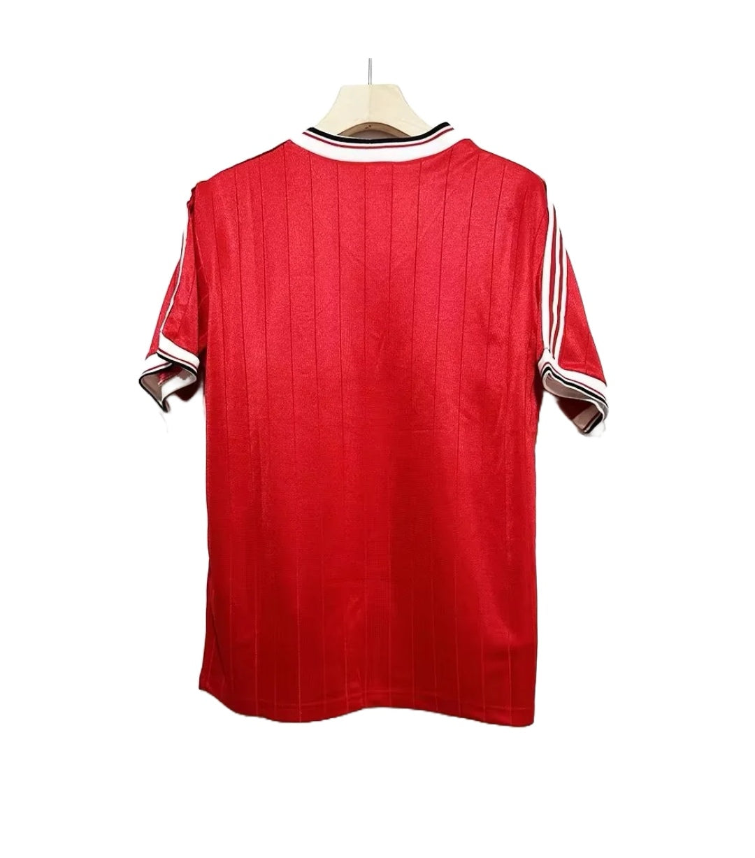 Manchester United 82/83